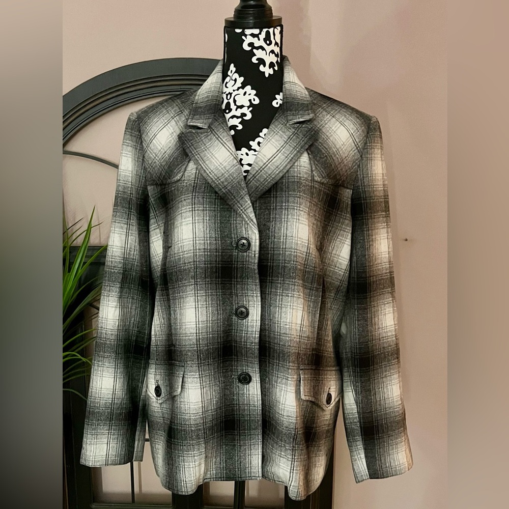 LAUREN RALPH LAUREN Women’s Wool Blend Gray Plaid Jacket